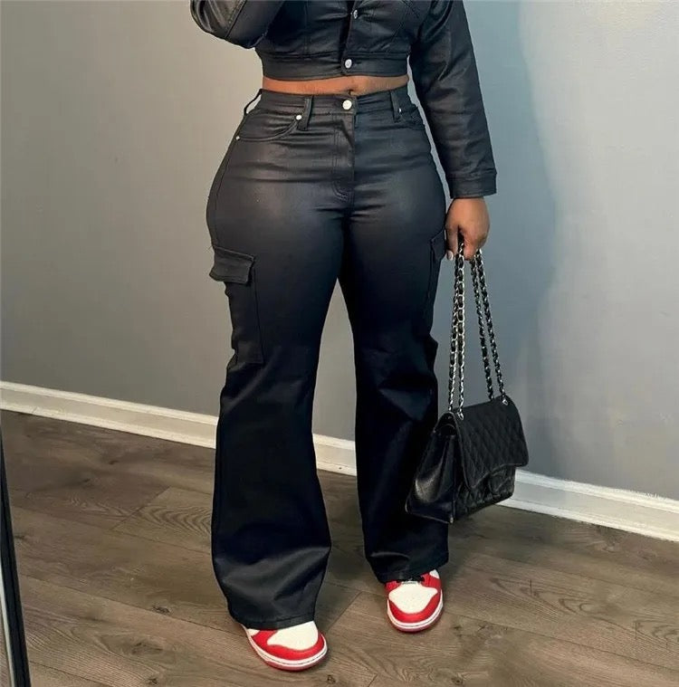Leather Me Cargo set