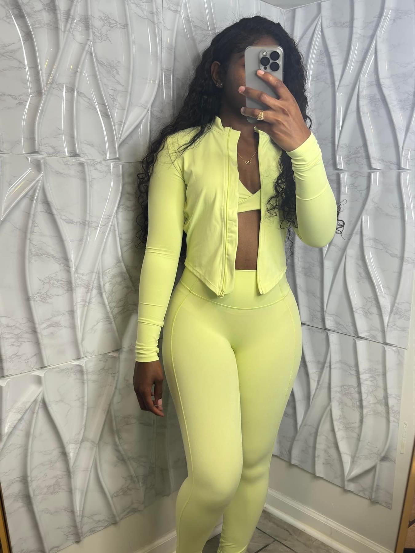 IT GURL 3 Piece 2.0